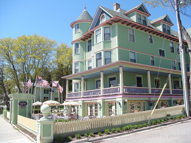 191 Memorial Day [2008 May 23].JPG - Scenes from Mackinac Island.